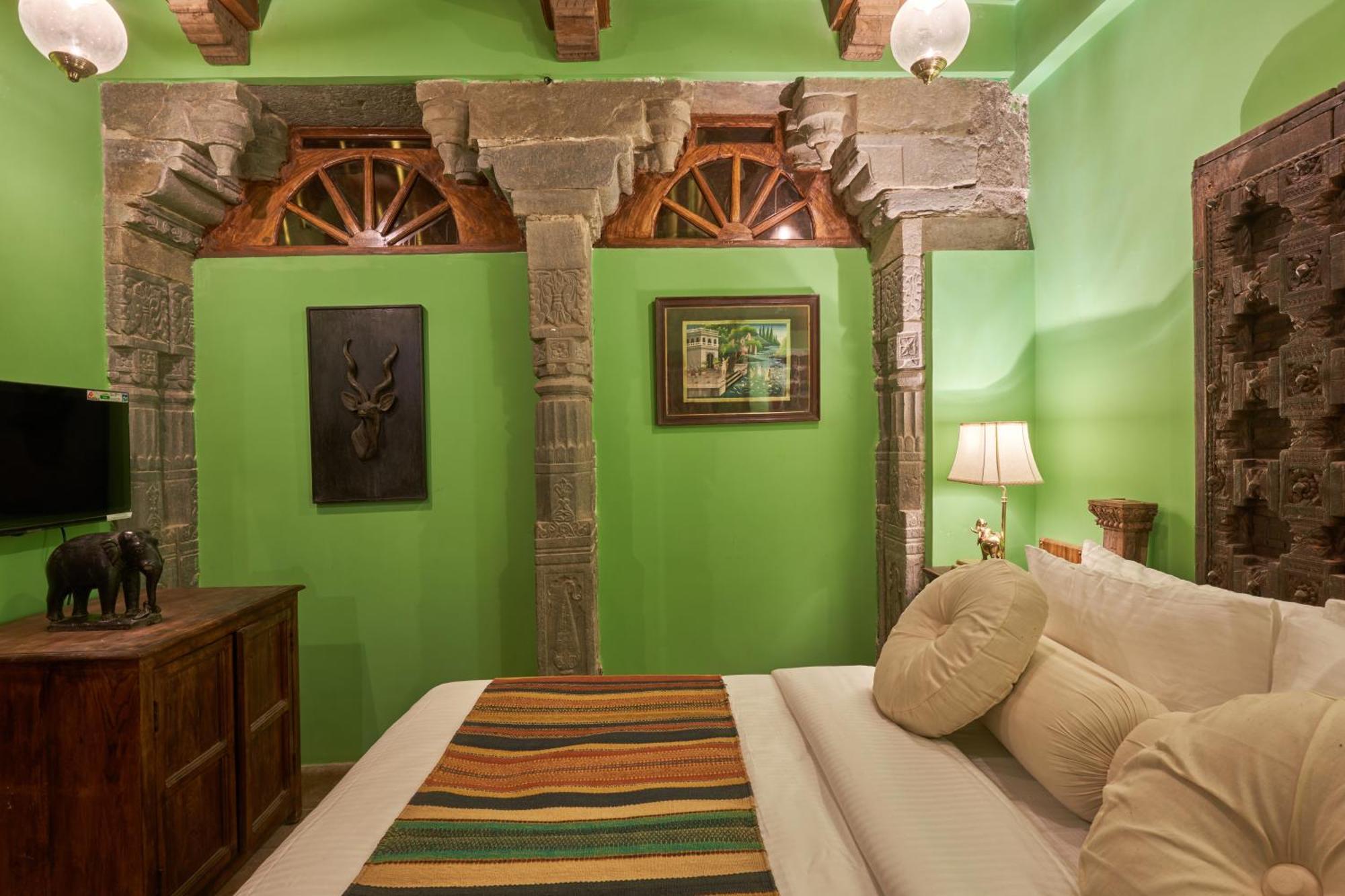Kaladwas Lal Haveli Hotell Udaipur Exteriör bild