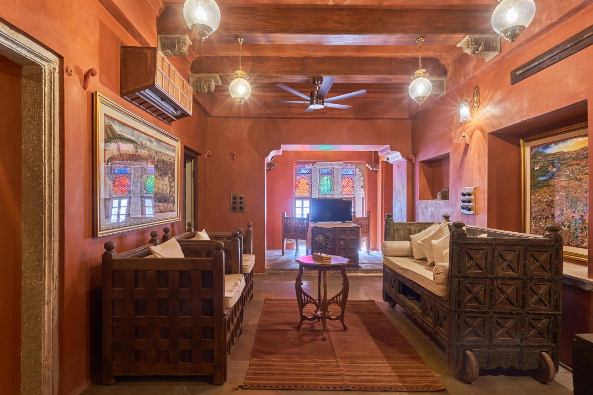Kaladwas Lal Haveli Hotell Udaipur Exteriör bild