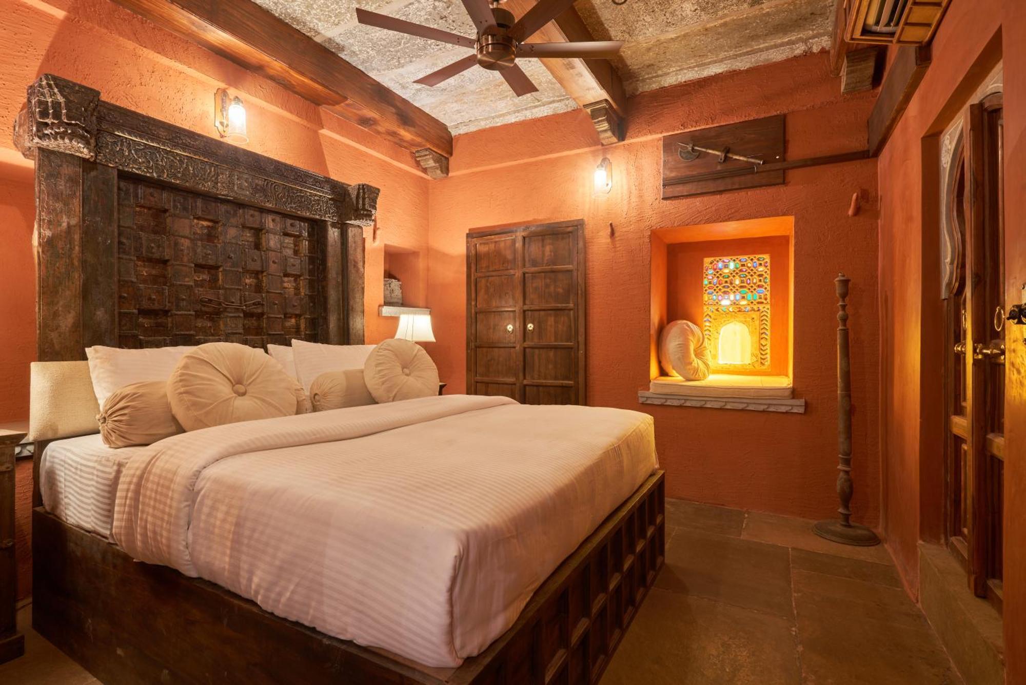 Kaladwas Lal Haveli Hotell Udaipur Exteriör bild